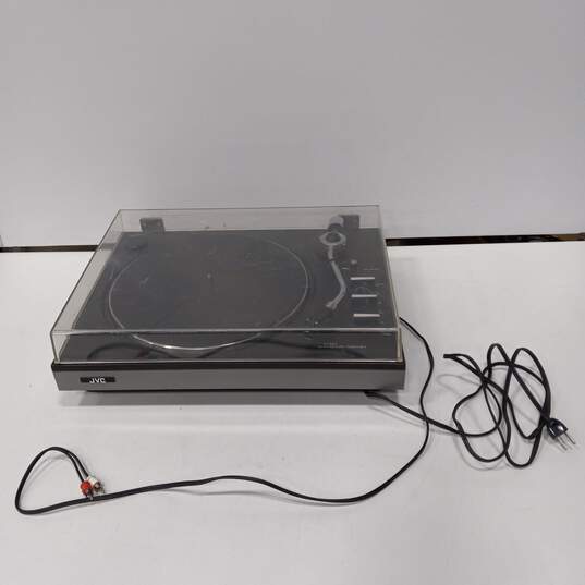 JVC JL-A20 Auto-Return Turntable Record Player image number 1