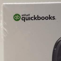 Intuit QuickBooks Chip and Magstripe Card Reader alternative image