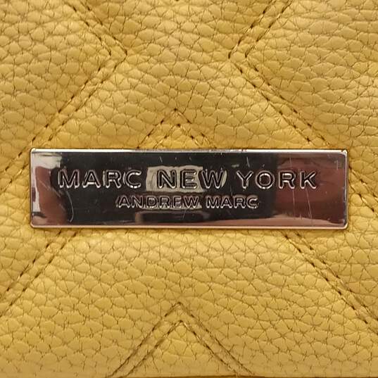 Women's Marc Jacobs Quilted Leather Crossbody Bag image number 4