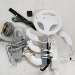 Mixed Lot of Nintendo Wii Accessories
