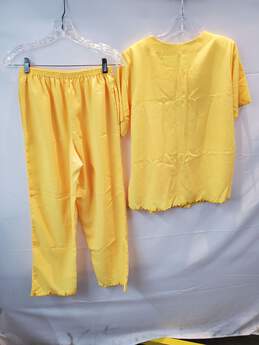 Lightweight Bright Yellow 2 Piece Women's Top & Bottom Set No Size Tag alternative image