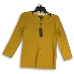 NWT Cable & Gauge Womens Yellow Scalloped Hem 3/4 Sleeve Blouse Top Size Small