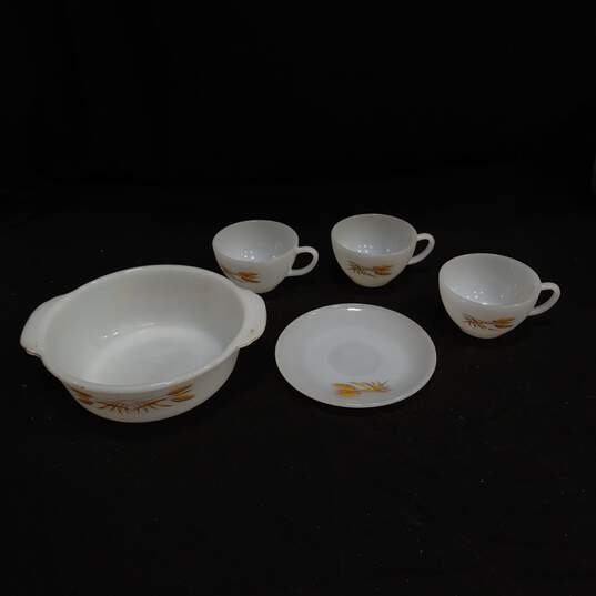 Fire King Wheat Print Cups, Plate, & Bakeware Assorted 5pc Lot image number 1