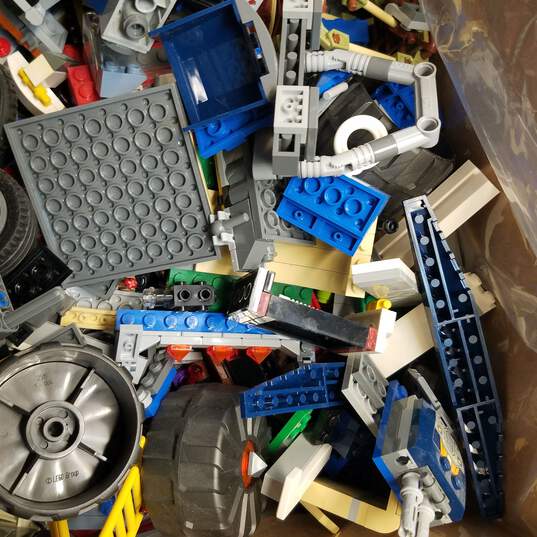 LEGO Mixed Lot image number 7