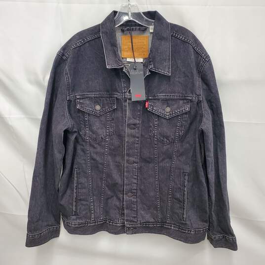 NWT Levi's Strauss MN's Black Washed 100% Cotton Trucker Jacket Size XL image number 1
