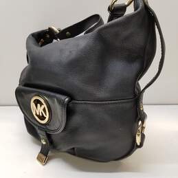Michael Kors Pebble Leather Hobo Shoulder Bag Black alternative image