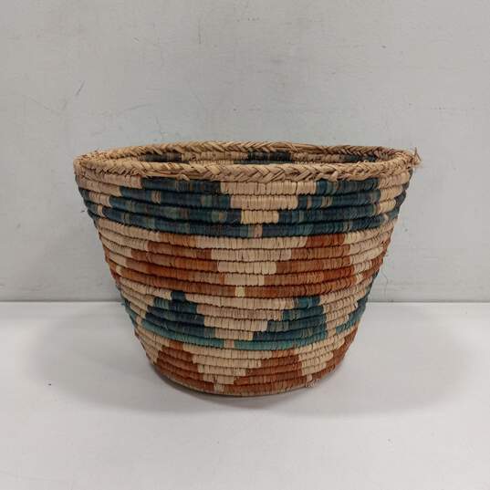 Handmade Colorful Woven Basket image number 1