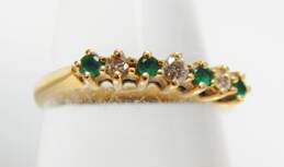 14K Yellow Gold Emerald & 0.12 CTTW Diamond Alternating Stone Ring 2.0g