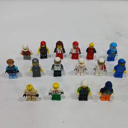Bundle of Assorted Racers Lego Minifigures