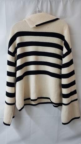 Goelia Thermostatic Wool Loose Striped Button-Shoulder Sweater Size Large (L) alternative image