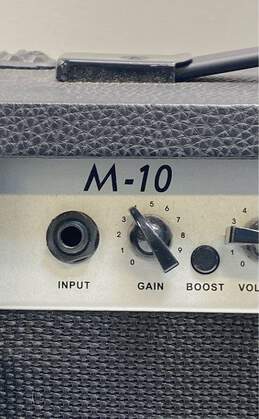 Dean M-10 Guitar Amplifier alternative image