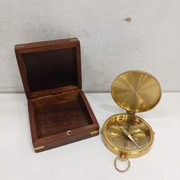 Gold Tone Compass w/Wooden Box