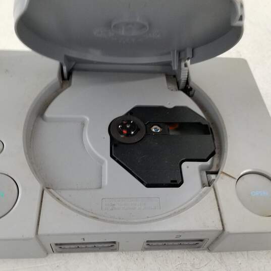 Sony SCPH-9001 PlayStation for Parts and Repair image number 2