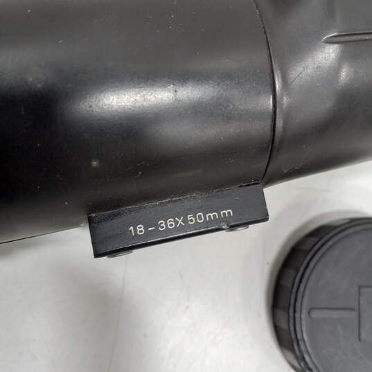 Black Bushnell 18-36x50 mm Spotting Scope image number 3