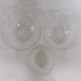 Vintage Pyrex Clear White Lace Colonial Mist Mixing Bowls Set of 3 alternative image