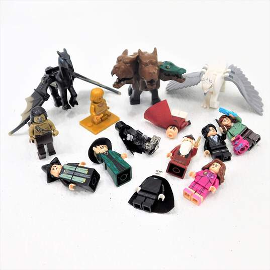 8 Oz. LEGO Harry Potter Minifigures Bulk Lot image number 3
