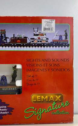 Lemax Signature Collection Spooky Town Train Set 14380 alternative image