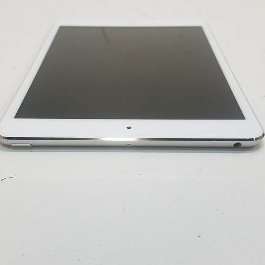 Apple iPad Mini (A1432) 1st Generation - White 16GB image number 4