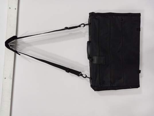 Black Unisex Messenger Style Luggage Bag image number 2