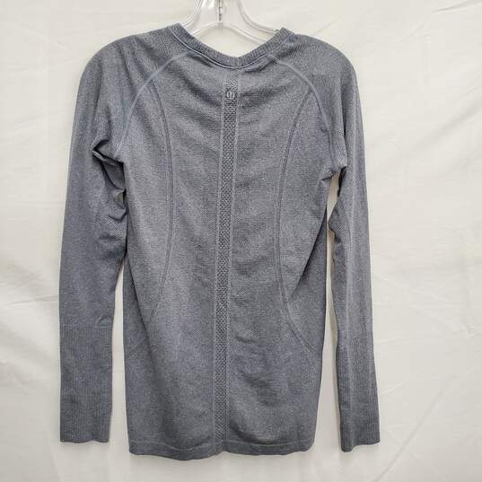Lululemon WM's Athletica Swiftly Tech Long Sleeve Gray Shirt Size S image number 2