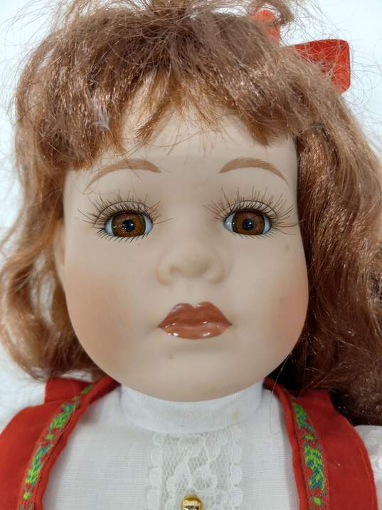 Vintage Bundle of Four Porcelain Dolls image number 3