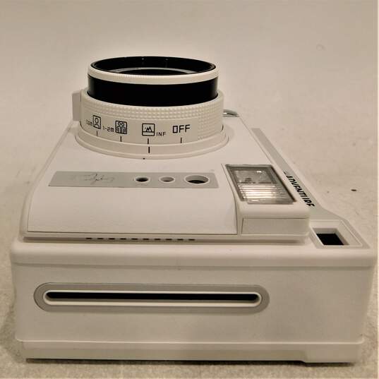 Lomography Lomo Instant Film Camera The Adventure Challenge White image number 5