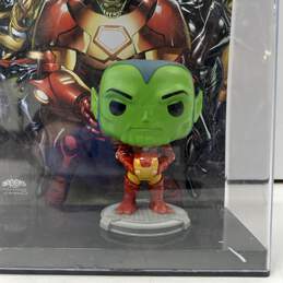 Funko POP! Comic cover: Marvel Skrull as Iron Man in Protective Plastic Case alternative image
