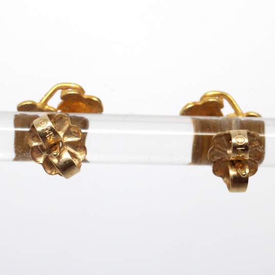 Landstrom's 10K Black Hills Gold Grape Leaf Stud Earrings - 1.0g image number 4
