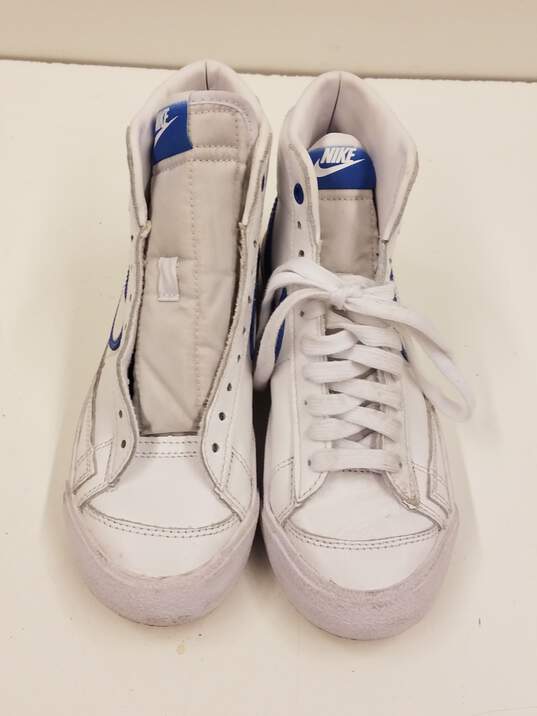 Nike Blazer Mid 77 DD9685-100 White Blue Airbrush Sneakers Women's Size 5 image number 4