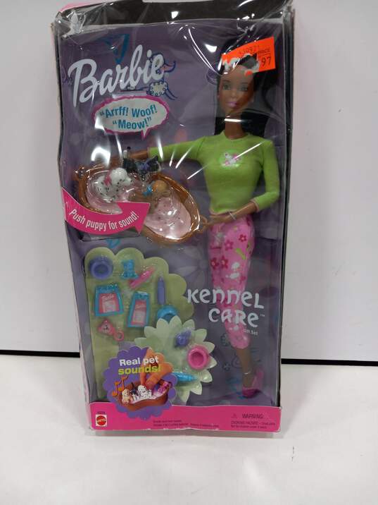 Mattel Barbie Kennel Care Doll Set - IOB image number 1
