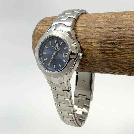 Designer Fossil PR1690 Silver-Tone Stainless Steel Quartz Analog Wristwatch image number 2