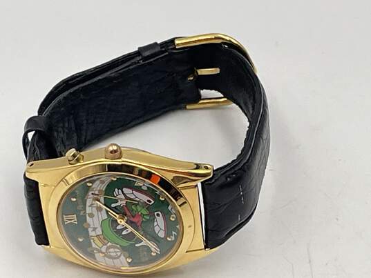 Mens 2200/162 Gold-Tone Marvin The Martian Round Dial Analog Wristwatch 34g image number 1