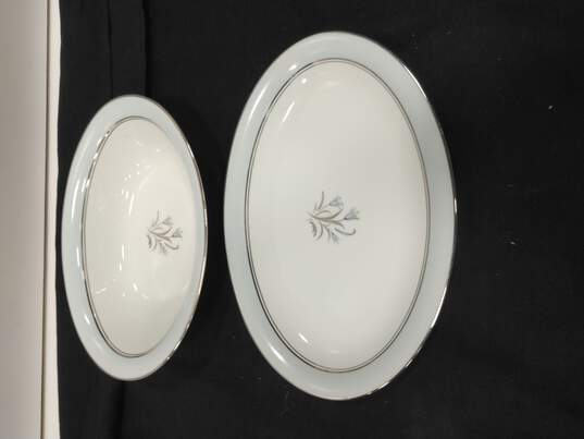 4pc Bundle of Bluebell Serving Dishes image number 3