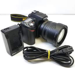 Nikon D90 12.3MP Digital SLR Camera with 18-105mm Lens