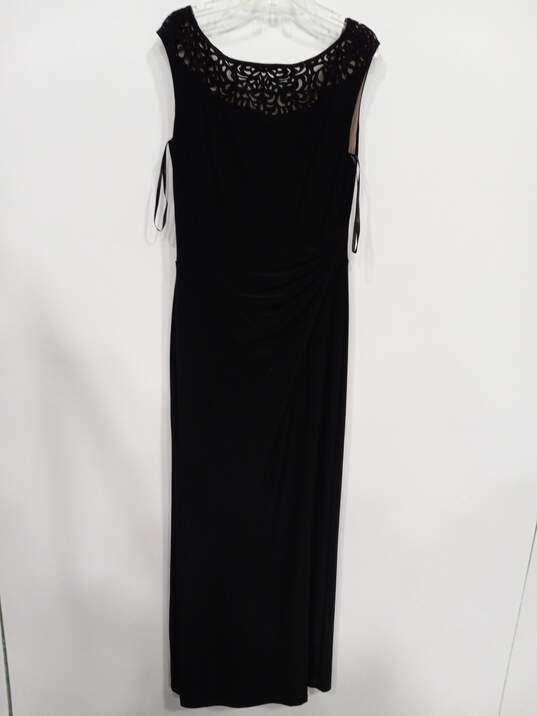 Lauren Ralph Lauren Black Evenic Long Sleeveless Lace With Beads Around Neck Dress Size 8P image number 1