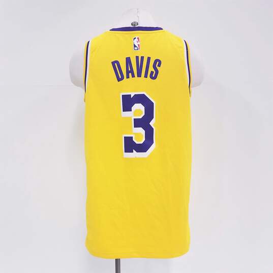 Nike Men's Anthony Davis L.A. Lakers Gold Jersey Sz. L image number 2