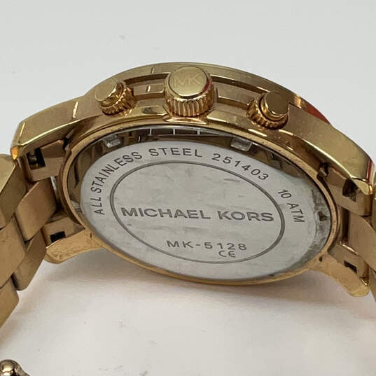 Designer Michael Kors Runway MK-5128 Stainless Steel Analog Wristwatch image number 5