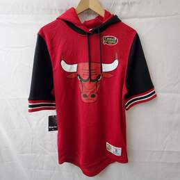 Mitchell & Ness Red Hooded Bulls Jersey Size S