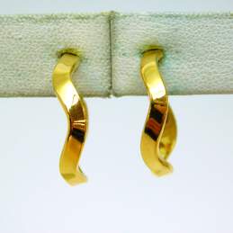 VNTG Crown Trifari Gold Tone Wavy Clip-On Hoop Earrings 4.1g alternative image
