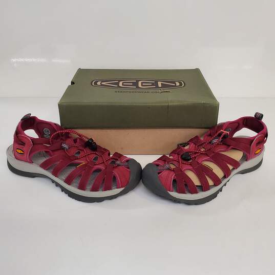 Keen Whisper Closed Toe Sandals W/Box Women's Size 10.5 image number 1