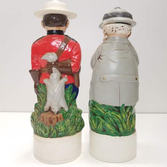 Alberta's Molds s  Set of 2  Vintage Ceramic Decanters Royal Mountie /Safari Hunter image number 3