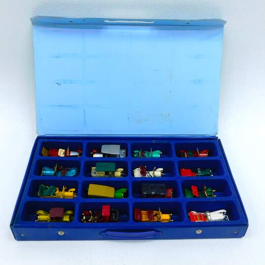 Vintage Matchbox Models of Yesterday Display Case w/ 16 Cars image number 3