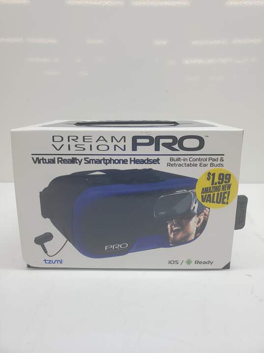 Dream Vision Pro Virtual Reality Smartphone Headset w Earbuds image number 1