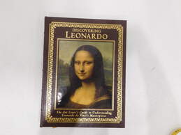 Universe Discovering Leonardo The Art Lovers Guide Book
