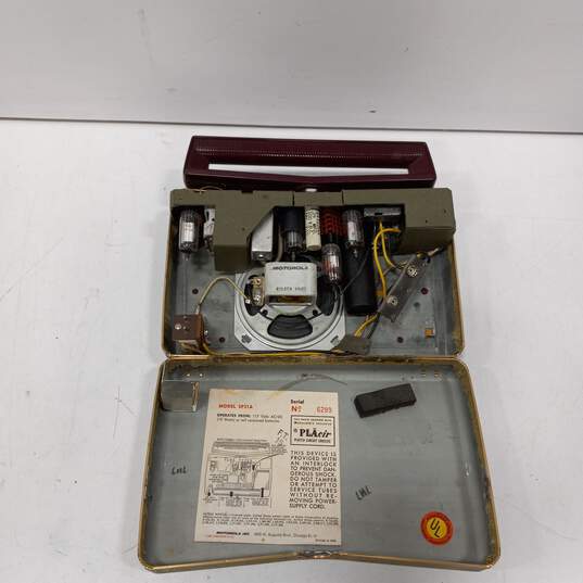 Vintage Motorola 5P31A Portable Radio image number 5