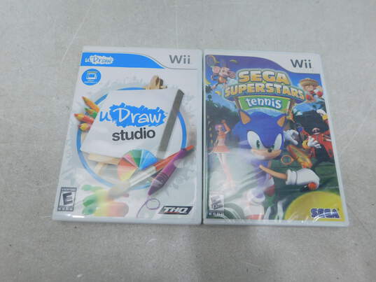 Nintendo Wii w/ 2 Games & 2 Controllers image number 7