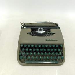 Vintage 1950s Smith Corona Skyriter Green Key Portable Typewriter alternative image