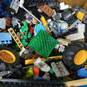 9lbs Assorted LEGO Building Bricks & Pieces Bundle image number 5