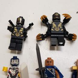 Mixed Lego Marvel Minifigures Bundle (Set of 10) alternative image