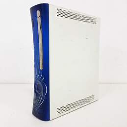 Microsoft XBOX 360 Console For Parts or Repair alternative image